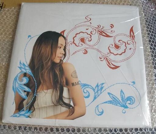 希少 安室奈美恵 コンサートツアーパンフレット2003-2004 SO CRAZY +オマケ(非売品生写真)