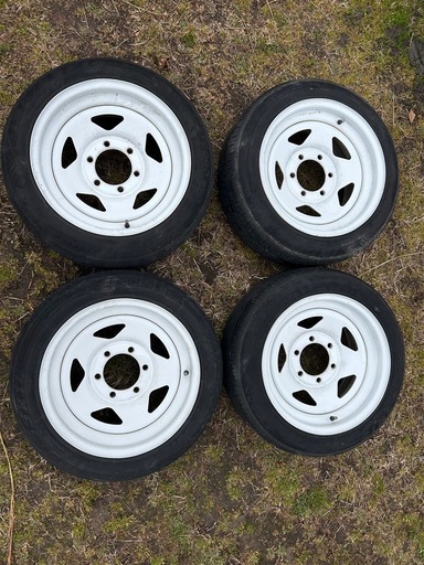 ハイエース　鉄ホイール