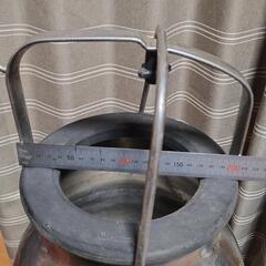 ステンレス製のミルク缶搾乳缶②の画像