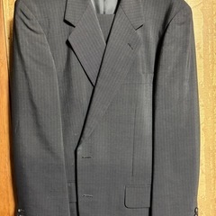 成立【無料】スーツ　紳士①