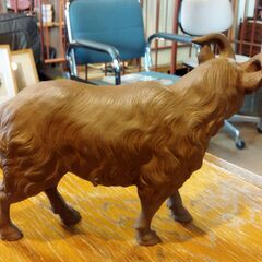 ヤギの置物 オブジェ 鋳物 山羊 動物の置物　/TJ-2352 2F北の画像