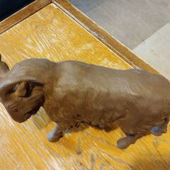 ヤギの置物 オブジェ 鋳物 山羊 動物の置物　/TJ-2352 2F北の画像