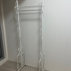 ハンガーラック