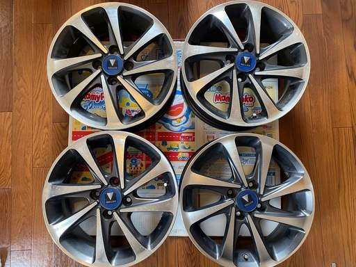 DUNLOP アクア 16インチ タイヤホイールセット 展示品