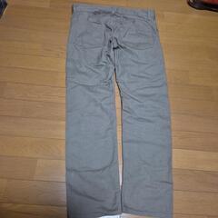 スリムジーンズの画像