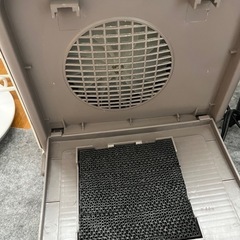小型セラミックファンヒーターの画像