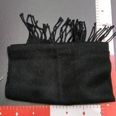 0305-257 マフラー　MERY VALENTINO 