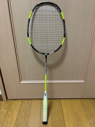 ヨネックス アストロクス55Aとサブラケット バドミントン