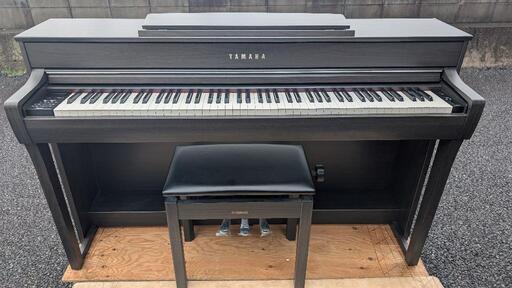 配達無料③設置まで、岡山〜\nYAMAHA Clavinova 電子ピアノ CLP-745DW 22年購入 (21年製)\n★ほぼ新品＆ほぼ未使用Level\n★京都南〜福知山\n東は→姫路〜大阪〜福知山\n西は→姫路〜鳥取市〜兵庫〜岡山まで配達無料 ★ジモティーが一番安い！\n★ジモティーは設置までお手伝い\n【簡単設置】\n★ジモティーは即配達、納品可能！