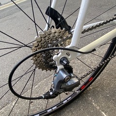 ロードバイク【2018NEW クラリス搭載】【ホイルはシマノWHR501】の画像