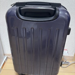 【取りに来てくださる方のみ】スーツケースの画像