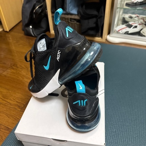 NIKEスニーカーAIRMAX270