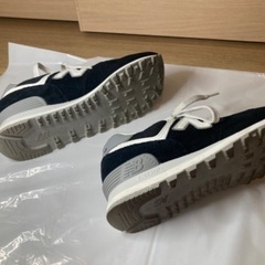 New Balanceスニーカー　女性23.5 の画像