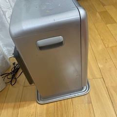 2010年製　
ダイニチブルーヒーター　の画像