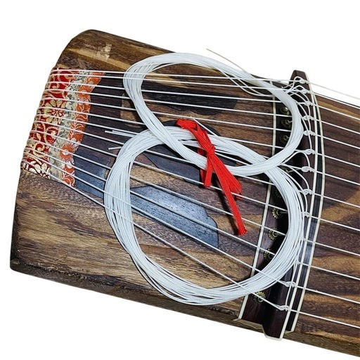 【送料込み】琴 13弦 すだれ彫 初心者 琴柱 爪 箏の絃締機 カバー付 送料込み】琴 13弦 すだれ彫 初心者 琴柱 爪 箏の絃締機 カバー