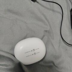 ワイヤレスイヤホン