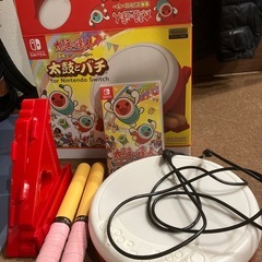 太鼓の達人の太鼓とバチとゲームソフトの画像