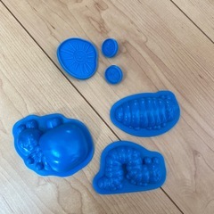 はらぺこあおむし　粘土型