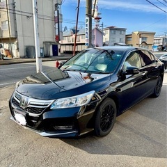 2016年式 ホンダ cr6アコード ハイブリッド EXの画像