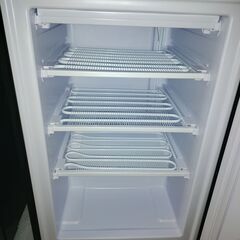 冷凍庫　８５L　使用１年未満　非常に良い状態　取説ありの画像