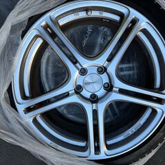 スタッドレスタイヤ＆トヨタ純正アルミホイールセット《カローラスポーツ》の画像