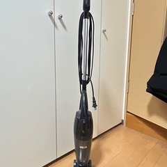 ヤマダ電機　コード式スティッククリーナー
