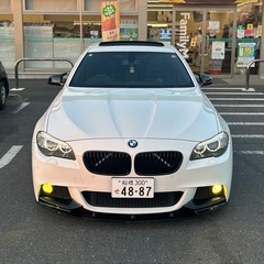 BMW F10 5シリーズ 523i Mスポーツ | 車検ありの画像