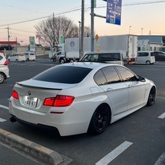 BMW F10 5シリーズ 523i Mスポーツ | 車検ありの画像