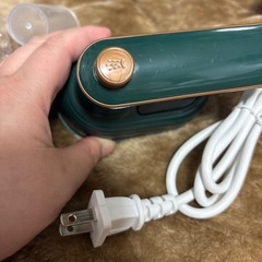 電気ミニアイロン　グリーン⭐️美品の画像