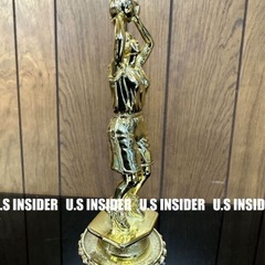 送料無料★LAより入荷!!　2013年 ウィンターバーグスポーツミニストーリー大会トロフィー　岐阜より即日発送!! 送料無料☆LAより入荷!! 2013年 ウィンターバーグスポーツミニ