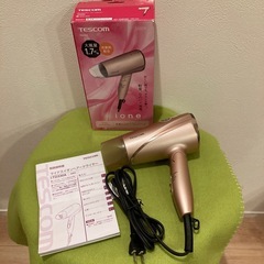 ヘアドライヤー