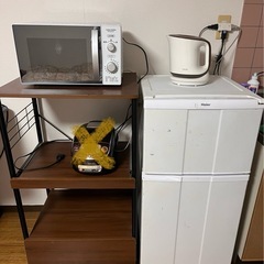 【まとめ売り】一人暮らし家具＆家電一式（冷蔵庫・ベッド・洗濯機・...