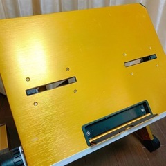 タブレット/スマホ/PC デスク スタンド (折り畳み 寝ながら 仰向け) 3の画像