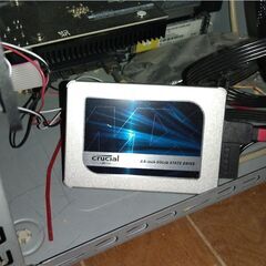 SSD 1000GB (Crucial  MX500 2.5インチ CT1000MX500SSD1)→当選者決定しましたの画像