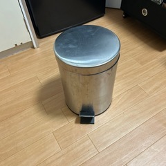 ゴミ箱