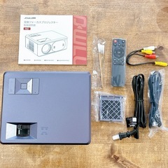 【新品未使用】家庭用プロジェクター 小型 4K対応 電動フォーカス 1080PフルHDの画像