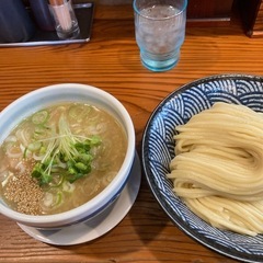つけ麺遠征できる人