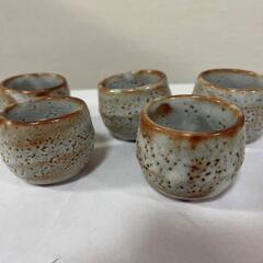 【値下げしました】未使用 益子焼 お猪口 ５個セットの画像