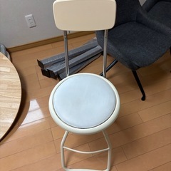 折り畳みカウンターチェア