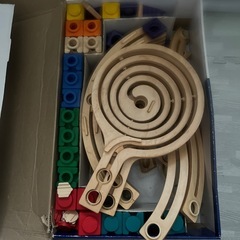 立体ビー玉転がしの画像