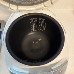 東芝 炊飯器　の画像