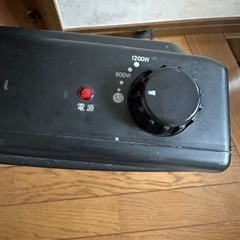 YUASA ヒーター　電気ストーブ の画像