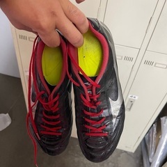 サッカースパイク・ガード・袋セット