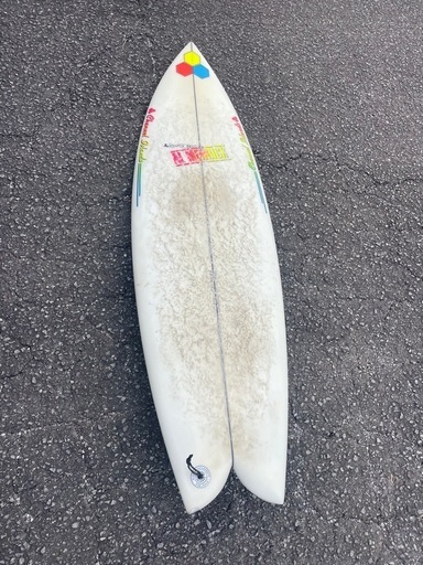 アルメリックサーフボード、ツイン、フィン付き