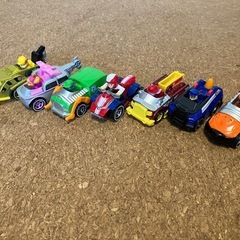 パウパトロール　ダイキャストビークル　ミニカー