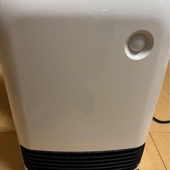 人感センサー付きで省エネ効果のあるセラミックファンヒーター。