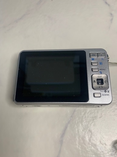 ペンタックス　Optio   E75  シルバー