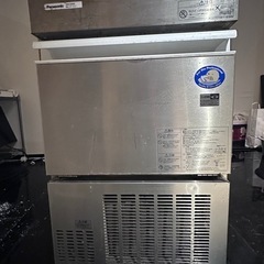 Panasonic製35ℓ製氷機