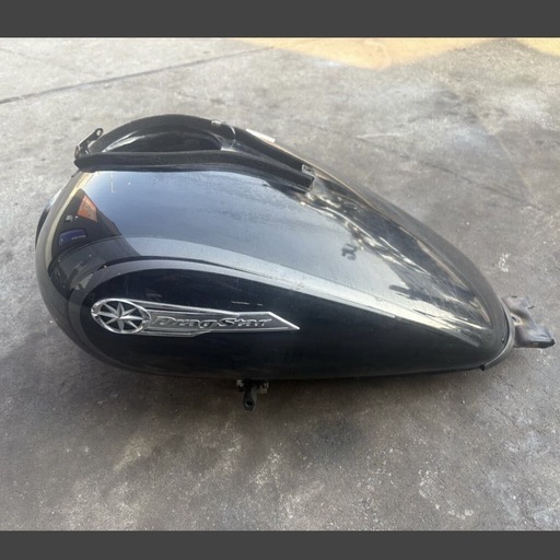 ★ ヤマハ ドラッグスター 250 VG02J 燃料タンク　YAMAHA drag star カスタム　アメリカン　タンク　実動車外し♪