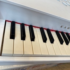 KAWAI ミニピアノ（箱付き）の画像